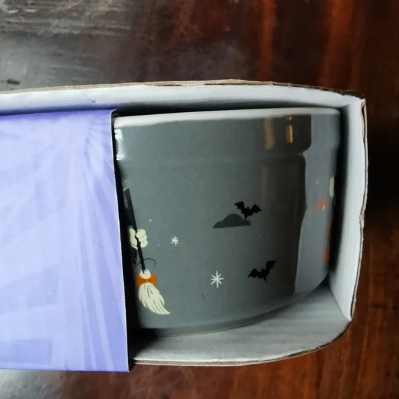 Disney Halloween Ramekins - Picture 3 of 9